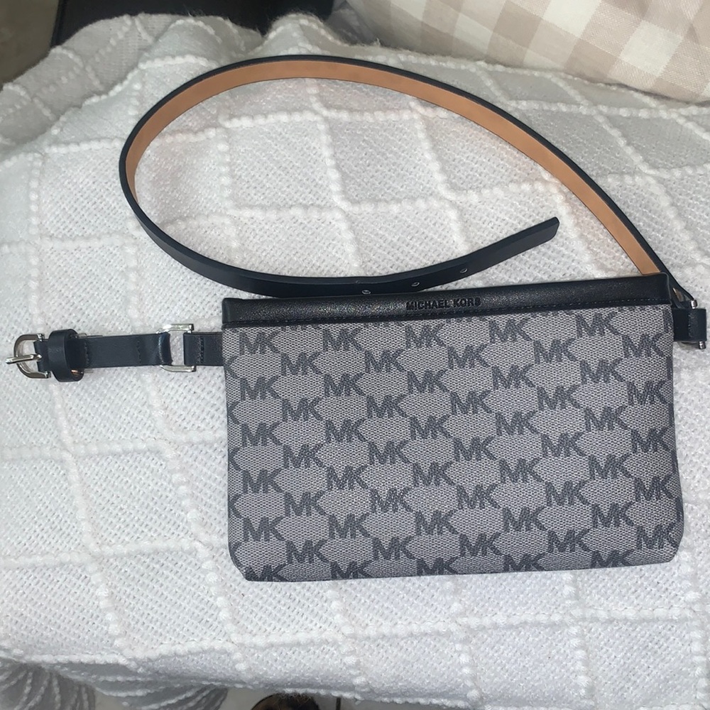Michael Kors belt bag